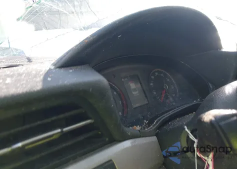 2021 Volkswagen Passat 2.0T Se z USA, uszkodzony, nr VIN 1VWSA7A30MC009953